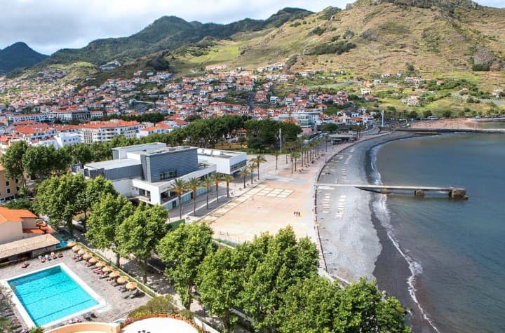 Dovolená